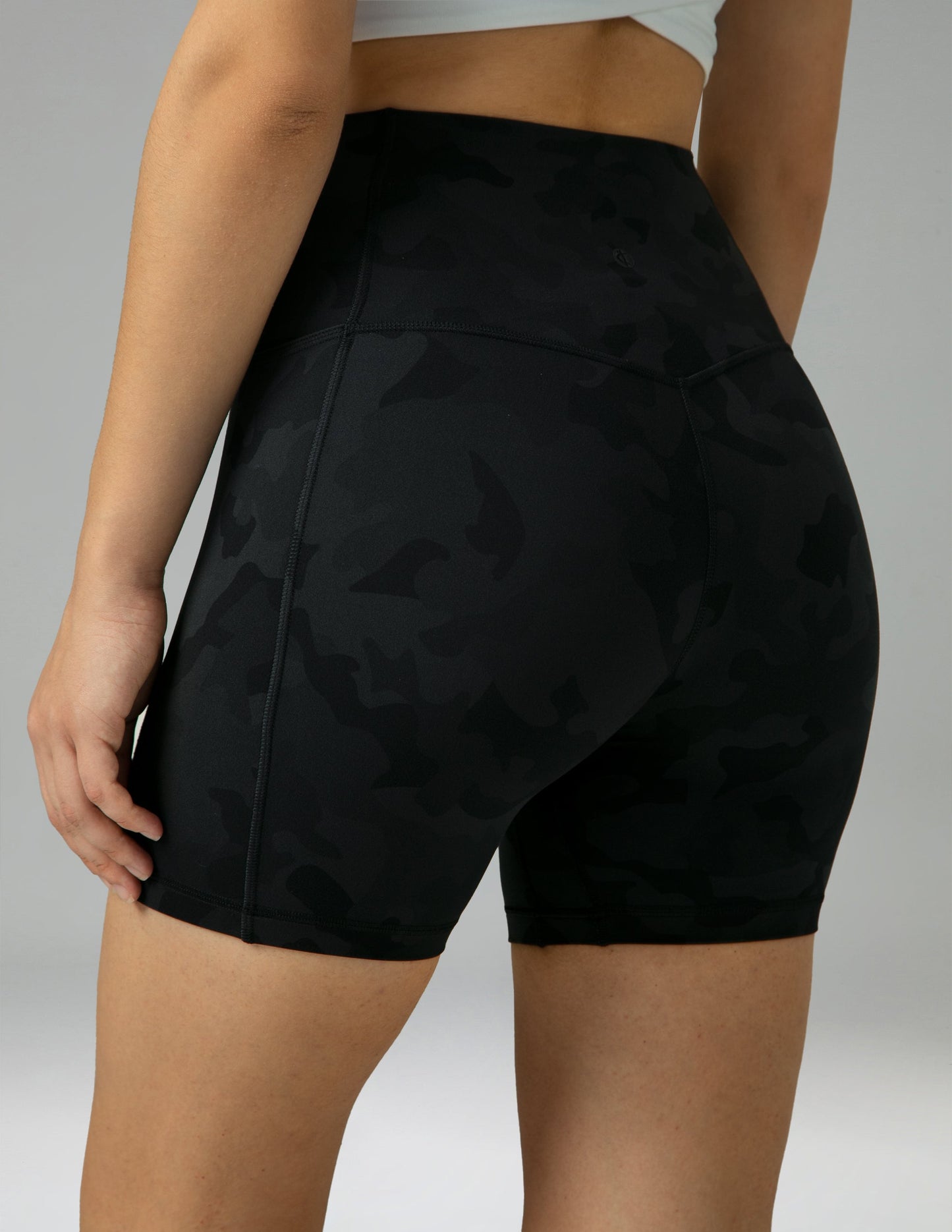 Dreamlux High Waisted No Front Seam 6 Legging Shorts w/Pockets