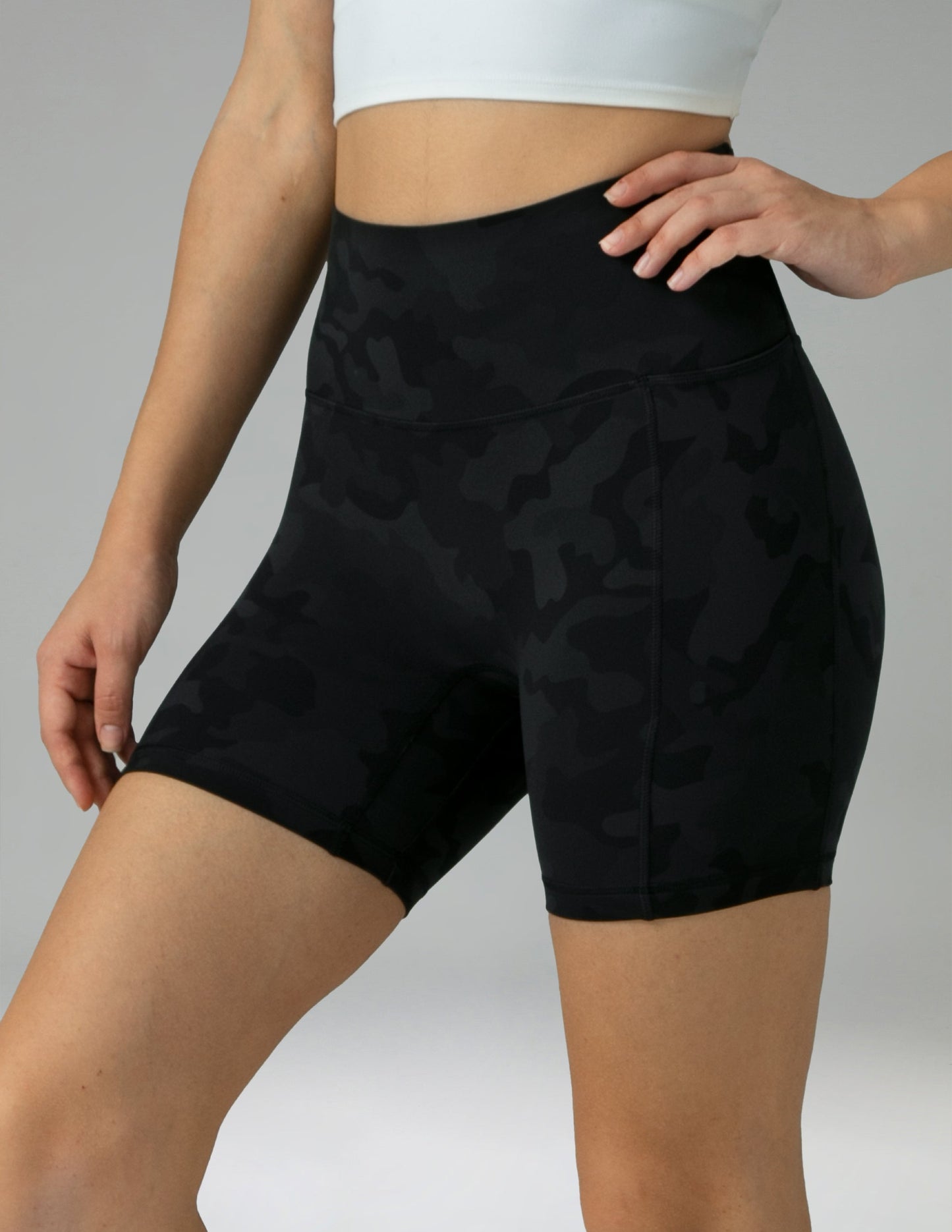 Dreamlux High Waisted No Front Seam 6 Legging Shorts w/Pockets