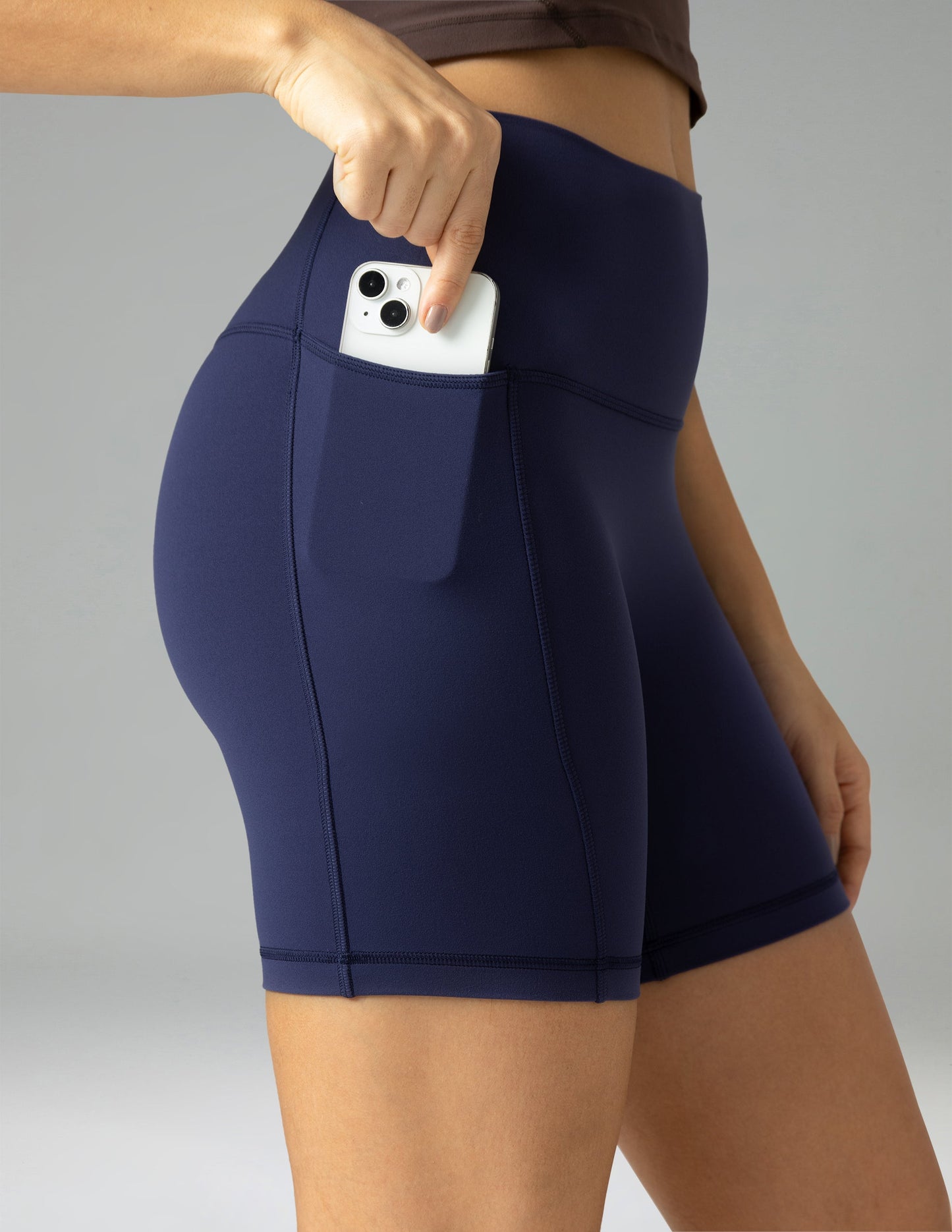 Dreamlux High Waisted No Front Seam 6 Legging Shorts w/Pockets